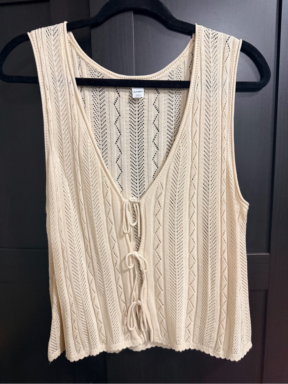 Old Navy Cream Knit Tie-Front Tank Top